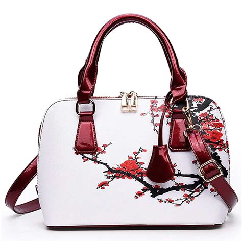 latest handbags - latest handbags for women.